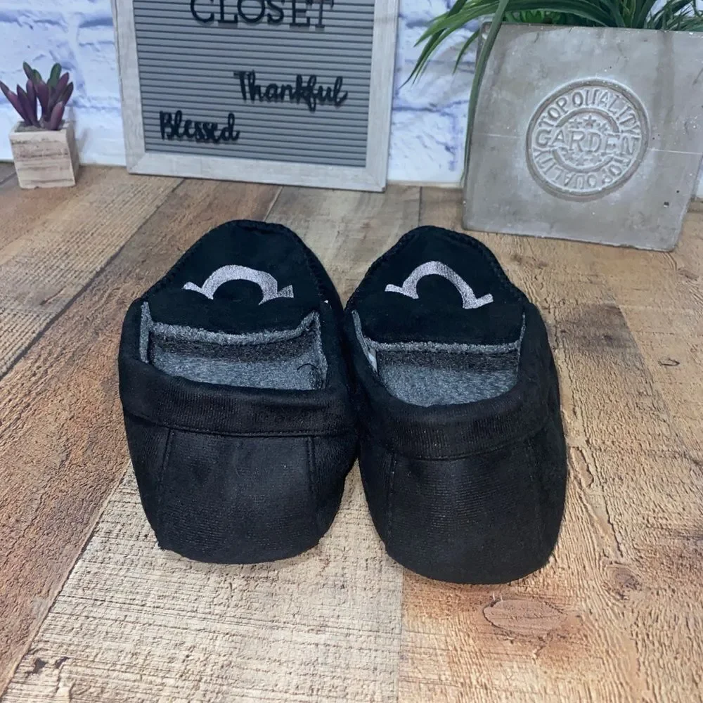 True Religion Men's Black & Gray Logo Slippers House Shoes Size Small 7-8